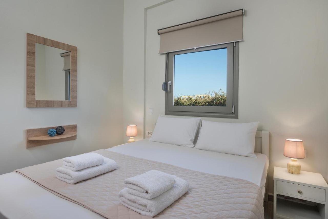 Sea Breeze Apartments Колімварі Екстер'єр фото